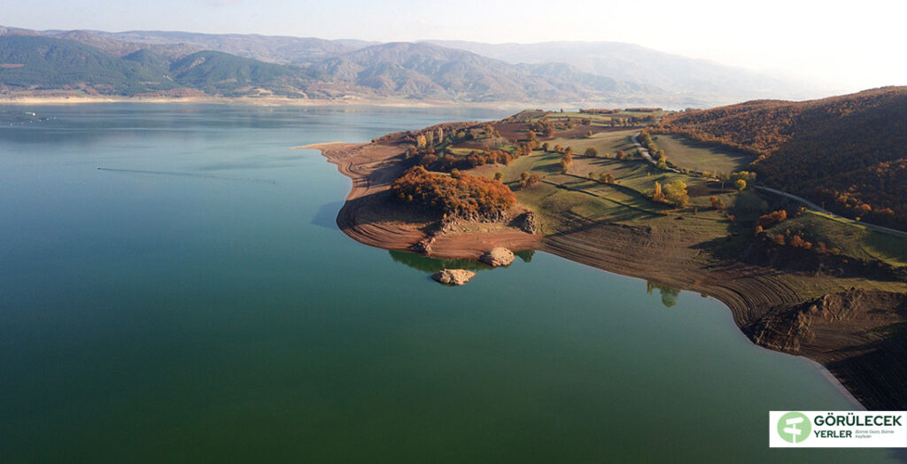 Almus Baraj Gölü