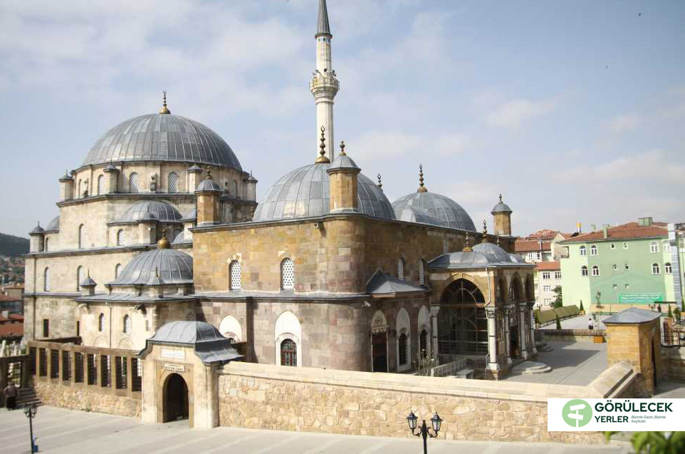 Çapanoğlu Camii