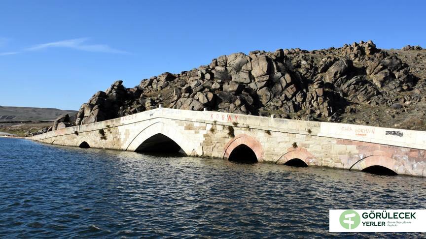 Çeşnigir Köprüsü