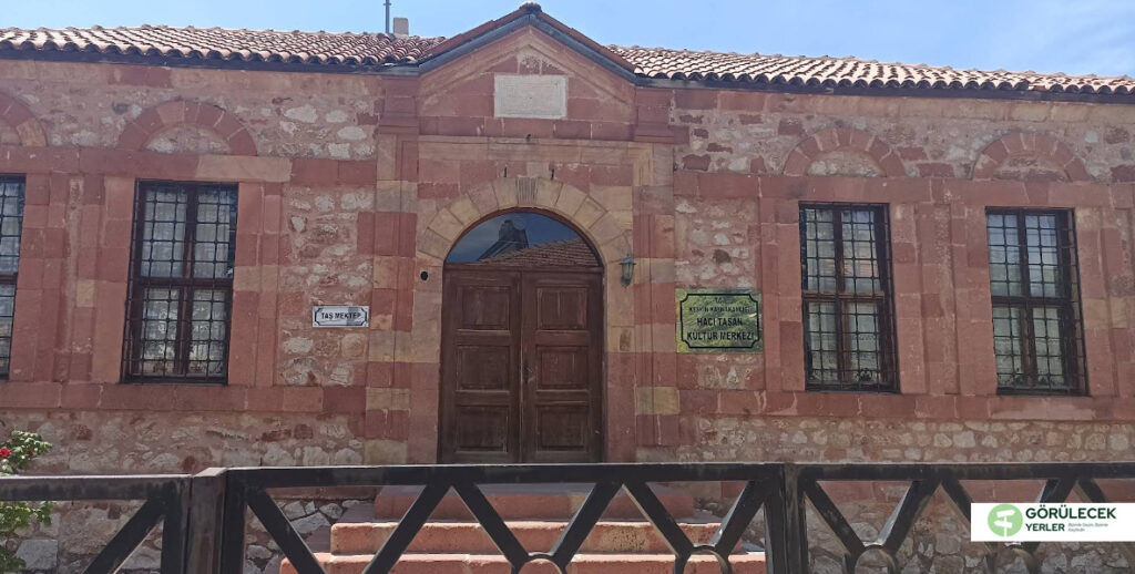 Taş Mektep